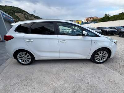 Kia Carens 1.7 CRDI 115cv Class FINO A 24 MESI DI GARANZIA Bianco usata Salerno
