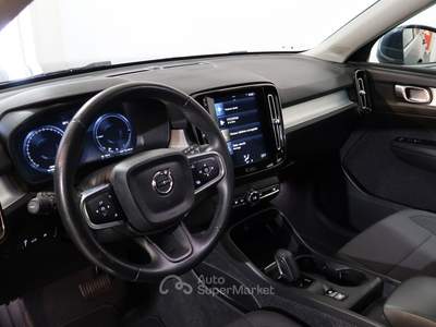 Volvo XC40 T5 Plug-in Hybrid Recharge Inscription Expression Blu/Azzurro usata VILLORBA