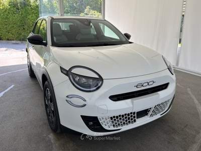 Fiat 600 1.2 Hybrid 145cv Icon Bianco usata Napoli