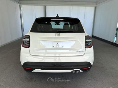 Fiat 600 1.2 Hybrid 145cv Icon Bianco usata Napoli