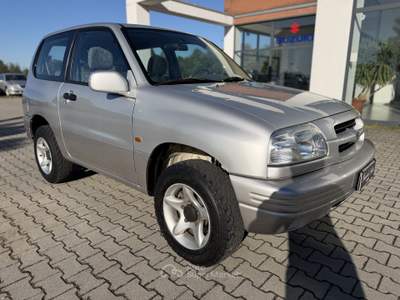 Suzuki Grand Vitara 1.6i 16V cat 3p. 4x4 + RIDOTTE Argento usata Faenza