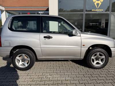 Suzuki Grand Vitara 1.6i 16V cat 3p. 4x4 + RIDOTTE Argento usata Faenza