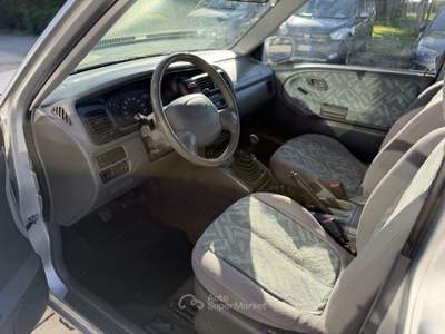Suzuki Grand Vitara 1.6i 16V cat 3p. 4x4 + RIDOTTE Argento usata Faenza