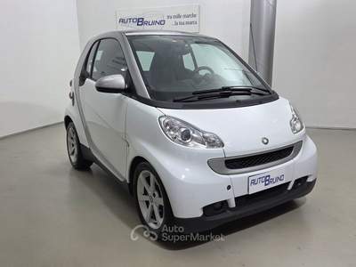 Smart ForTwo Fortwo 1.0 mhd Passion 71cv Servosterzo Bianco usata Bruino