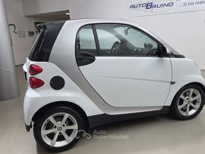 Smart ForTwo Fortwo 1.0 mhd Passion 71cv Servosterzo Bianco usata Bruino