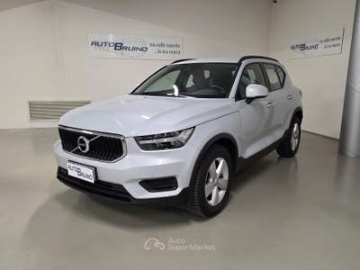 Volvo XC40 XC40 T3 Geartronic Momentum Core 163CV Grigio usata Bruino
