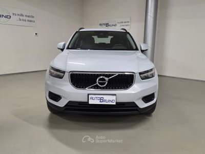Volvo XC40 XC40 T3 Geartronic Momentum Core 163CV Grigio usata Bruino