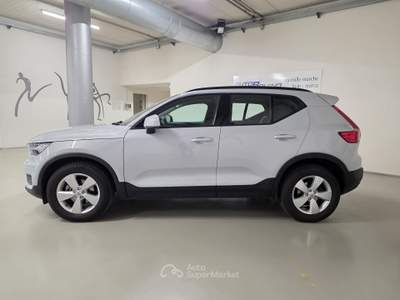 Volvo XC40 XC40 T3 Geartronic Momentum Core 163CV Grigio usata Bruino