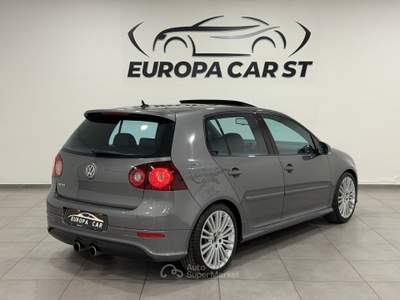 Volkswagen Golf Golf R32 3.2 VR6 5p 4motion dsg Grigio usata Caresanablot