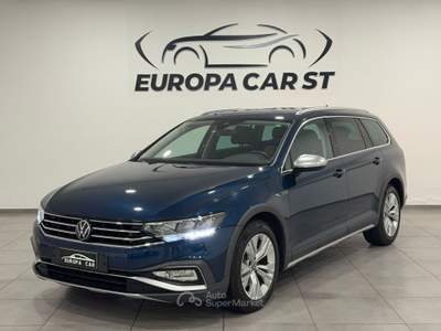 Volkswagen Passat 2.0TDI SCR 200cv DSG 4MOTION  Alltrack Blu/Azzurro usata Caresanablot