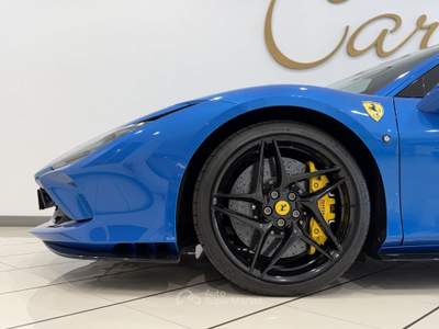 Ferrari F8 3.9 V8 F1 Coupè DCT Blu/Azzurro usata Padova