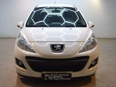 Peugeot 207 1.4 8V 75CV 5p. Energie Sport ECO GPL Bianco usata Rovigo