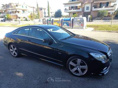 Mercedes-Benz Classe E COUPE 220 CDI AVANTGARDE Nero usata Grosseto