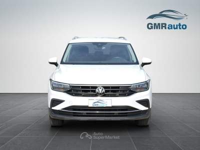 Volkswagen Tiguan VOLKSWAGEN TIGUAN 2.0 TDI LIFE 4MOTION DSG Bianco usata Genova