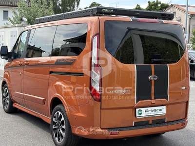 Ford Tourneo Custom FORD Tourneo Custom 320 2.0 EcoBlue 185CV MHEV PC Sport Arancione usata QUINTO DI TREVISO