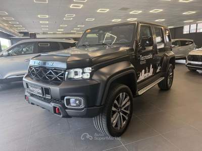 ICH-X K2 2.0 Turbo Diesel 4x4 Nero usata ROVIGO