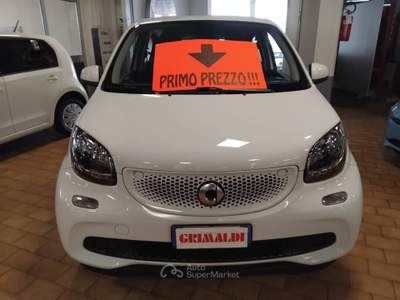Smart ForFour 70 1.0 twinamic Passion Bianco usata Vigevano