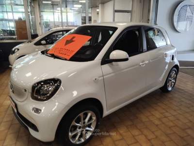 Smart ForFour 70 1.0 twinamic Passion Bianco usata Vigevano