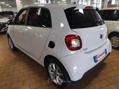 Smart ForFour 70 1.0 twinamic Passion Bianco usata Vigevano