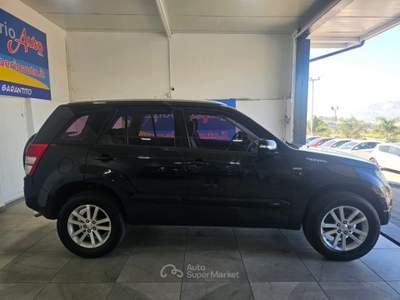 Suzuki Grand Vitara 1.9 DDiS 5 porte Executive Nero usata ADRANO