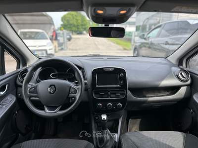 Renault Clio Clio 0.9 tce energy Business Gpl 90cv my18 Bianco usata NOALE