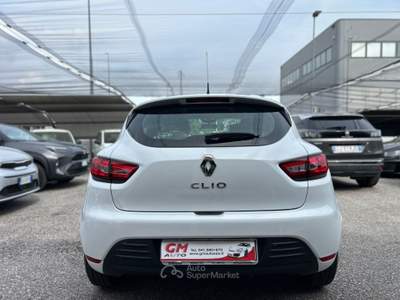 Renault Clio Clio 0.9 tce energy Business Gpl 90cv my18 Bianco usata NOALE