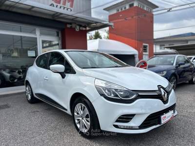 Renault Clio Clio 0.9 tce energy Business Gpl 90cv my18 Bianco usata NOALE