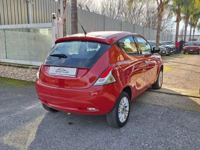 Lancia Ypsilon 85 CV GOLD Rosso usata San Giuseppe Vesuviano
