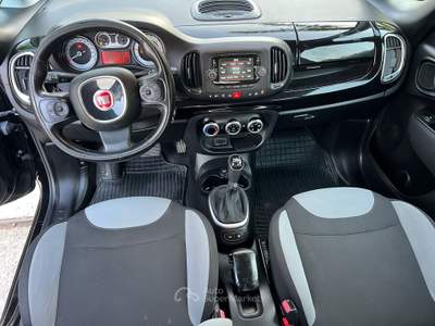 Fiat 500L 95 CV DUALOGIC LOUNGE Nero usata San Giuseppe Vesuviano