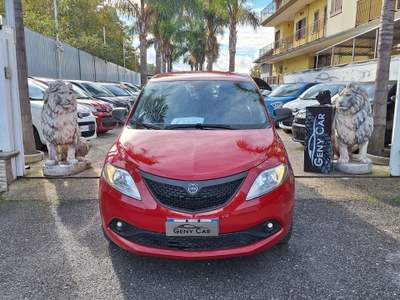 Lancia Ypsilon S&S HYBRID ECOCHIC GOLD Rosso usata San Giuseppe Vesuviano