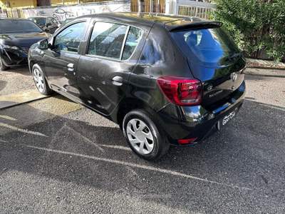 Dacia Sandero TurboGPL 90CV Start&Stop Essential Nero usata San Giuseppe Vesuviano