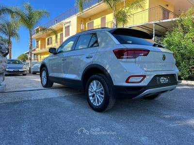Volkswagen T-Roc Life Beige usata San Giuseppe Vesuviano