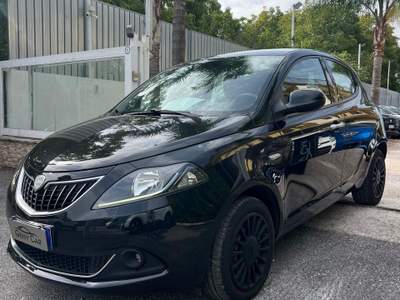 Lancia Ypsilon 5 porte GPL Silver Plus Nero usata San Giuseppe Vesuviano
