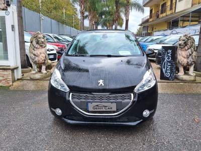 Peugeot 208 5 porte Allure Nero usata San Giuseppe Vesuviano