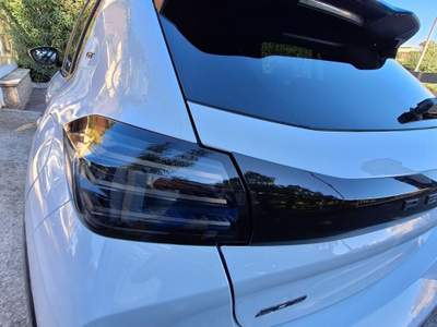 Peugeot 208 1.2 Hybrid 145 e-DCS6 GT Giallo usata San Giuseppe Vesuviano