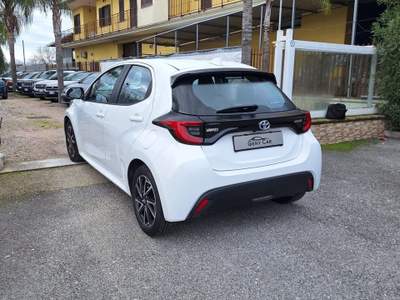 Toyota Yaris 5 porte Trend Bianco usata San Giuseppe Vesuviano