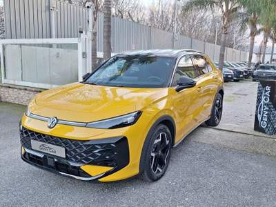 Volkswagen T-Roc NEW T-ROC 1.5 eTSI R-LINE ACT 150CV DSG Giallo usata San Giuseppe Vesuviano