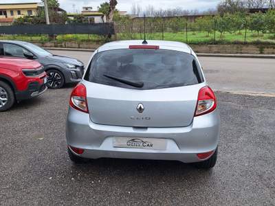 Renault Clio 5 porte GPL Confort Grigio usata San Giuseppe Vesuviano