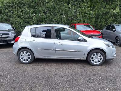 Renault Clio 5 porte GPL Confort Grigio usata San Giuseppe Vesuviano