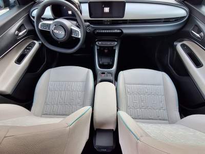 Fiat 600 Hybrid 100 CV DCT MHEV La Prima Nero usata San Giuseppe Vesuviano