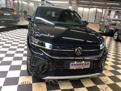 Volkswagen T-Cross 1.0 TSI 115 CV R-Line Nero usata Firenze