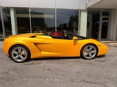 Lamborghini Gallardo 5.0 V10 Spyder Giallo usata CALCINATO
