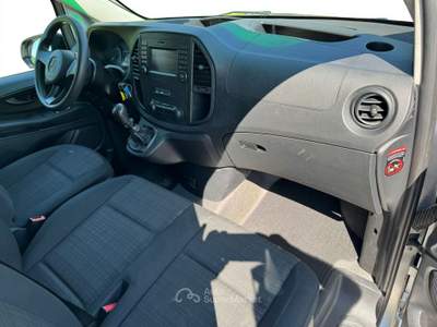 Mercedes-Benz Vito Mercedes Vito 114 CDi LONG BUSINESS usata Venezia