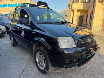 Fiat Panda Panda II eu 5 1.3 mjt 16v Climbing 4x4 75cv usata Genova