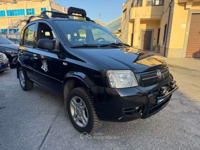 Fiat Panda Panda II eu 5 1.3 mjt 16v Climbing 4x4 75cv usata Genova
