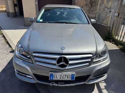 Mercedes-Benz Classe C W204 2011 Berlina cdi (be) Avantgarde AUTOMATICA Grigio usata Genova