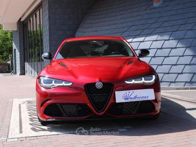 Alfa Romeo Giulia 2.9 V6 Quadrifoglio SPARCO-AKRAPOVIC Rosso usata Denno