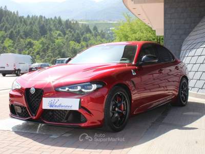 Alfa Romeo Giulia 2.9 V6 Quadrifoglio SPARCO-AKRAPOVIC Rosso usata Denno