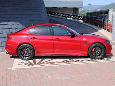 Alfa Romeo Giulia 2.9 V6 Quadrifoglio SPARCO-AKRAPOVIC Rosso usata Denno