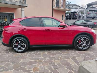 Alfa Romeo Stelvio 2.2 Turbodiesel 190 CV AT8 Q4 SPRINT SUPER - TETTO Rosso usata Monselice